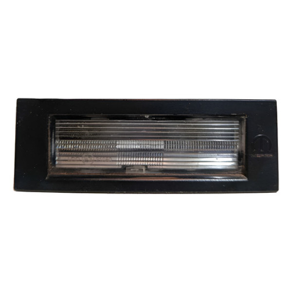 Luz De Placa Traseira Jeep Renegade 2015-2020 Usado