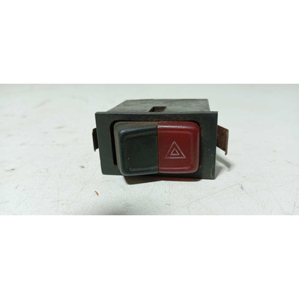 Botão Pisca Alerta Volkswagen Gol Santana 1984 A 1994 