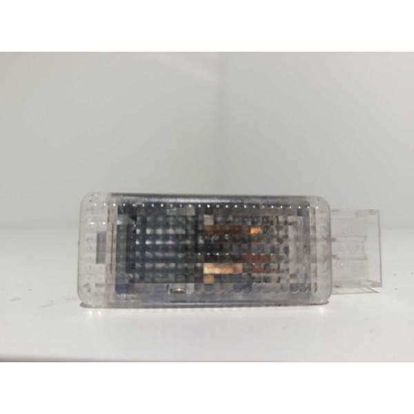Luz Cortesia Porta Luvas Vw Polo Jetta 2016-2018 Usado